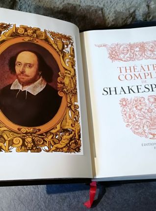 Théâtre complet de Shakespeare Edition Famot 1975 Cuir/Luxe