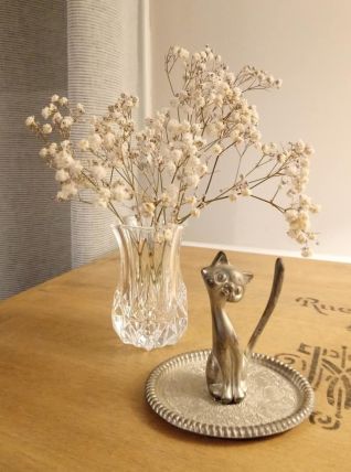 Élégant petit chat en étain 