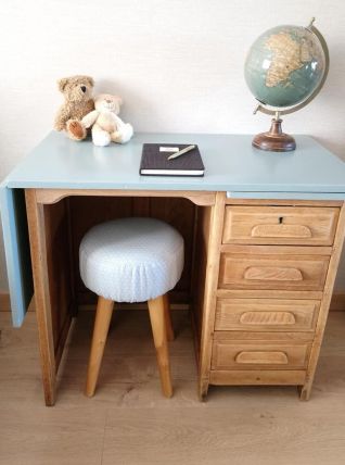 Bureau de maître pour enfant 