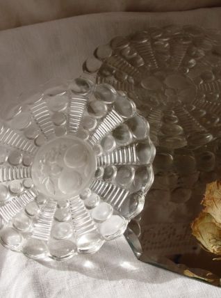 5 coupelles en verre moulé