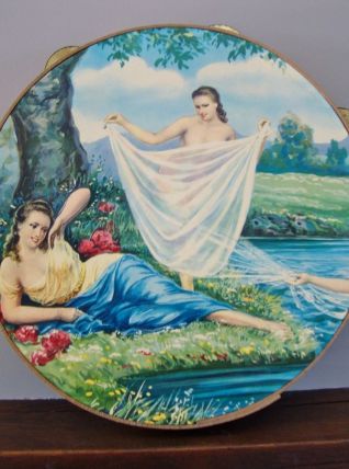 Grand tambourin décoratif illustré. Italie, années 60-70 