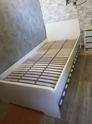 Ensemble lit enfant/adolescent 90x200 Ikea et lit tiroir