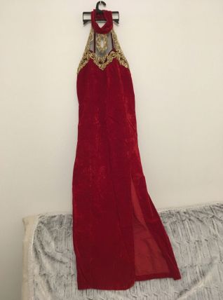 Robe rouge fêtes 