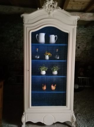 Bonnetière années 50 relookée. 