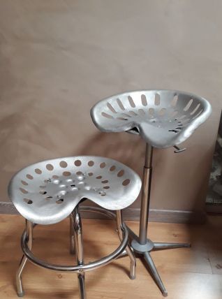 duo tabourets industriel  galvanise  pivotant  assise mais n