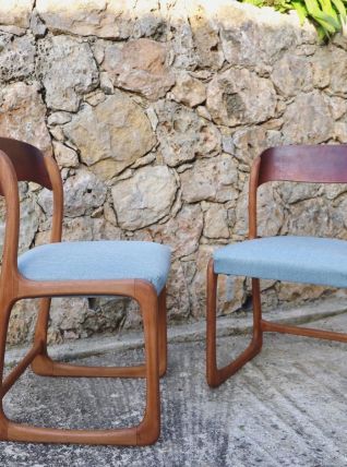 Paire de chaises Baumann "Bemole " 1960