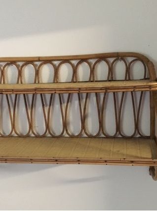 Etagère murale en osier