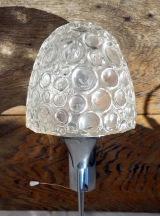 Jolie applique murale en verre et chrome 