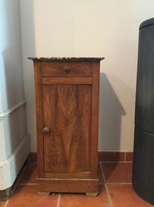 Petit meuble en bois et marbre