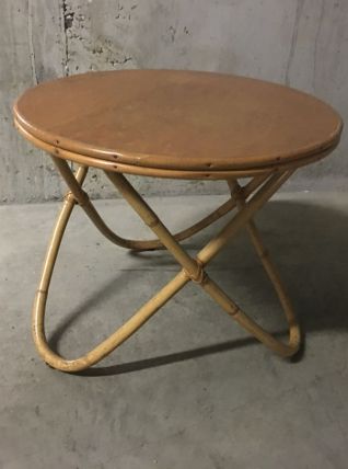 Table basse d’appoint en rotin années 60