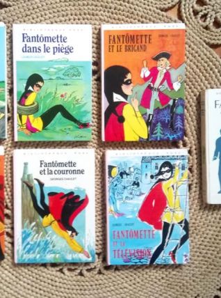 7 volumes de Fantômette - La bibliothèque rose 