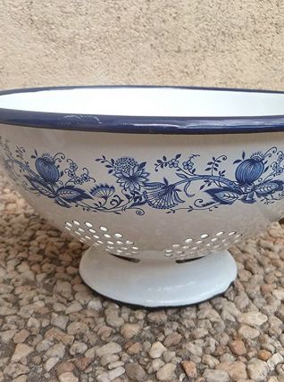 passoire  en acier émaillé, vintage