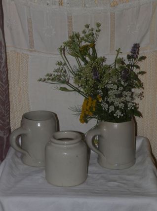 Lot de 2 chopes en grès beige grisé