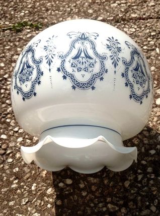 abat jour , suspension en opaline, vintage