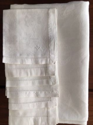 Nappe lin blanche + 6 serviettes 1,92 mx1,60m