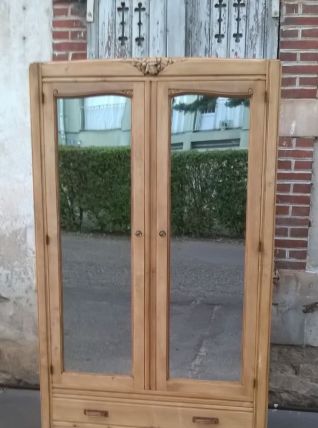 Superbe armoire parisienne année 30 style art déco.