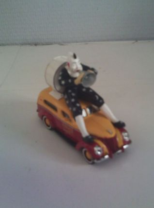 Petite voiture Pinder magazine marque Matford