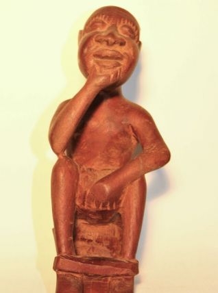 Art africain. Belle statuette africaine. Seconde partie XXe