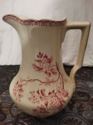 GRAND BROC DE TOILETTE  porcelaine opaque (faïence) de GIEN,