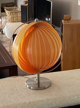 Lampe MOON de Verner PANTON. Réédition par KARE. 1980.