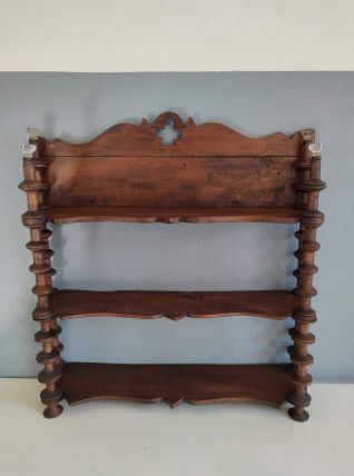 étagère bobines en bois teinté