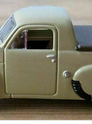 Holden pick-up 1951 50/2106 Matchbox Collectibles  