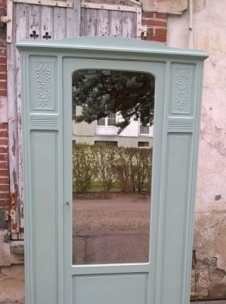 Armoire parisienne mint