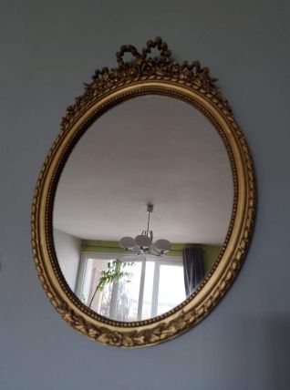 miroir Louis XVI en résine dorée à décor de noeuds