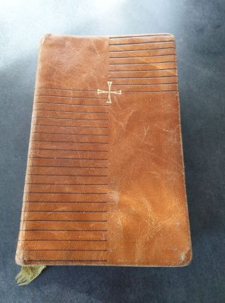 Ancien Missel Français en cuir de 1957 - livre de prières