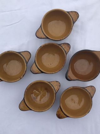 Série de 6 bols en gres émaillé.