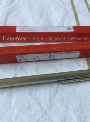 Stylo plaqué argent Must de Cartier