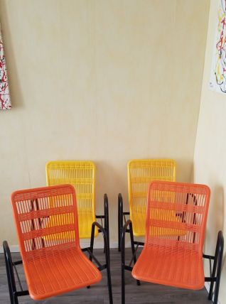 LOT DE 4 MAGNIFIQUES CHAISES DE BISTROT HYPER VINTAGE