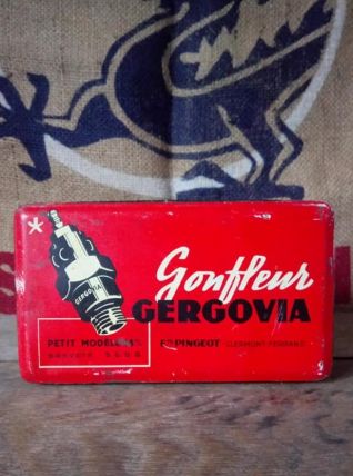 Ancienne boite en tôle lithographiée (bougies))