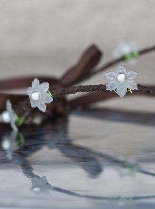Couronne de fleurs médiévale