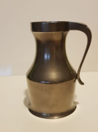 Pichet en étain les étains du Manoir