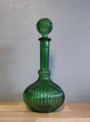 carafe verte nervurée avec bouchon rond