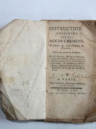 Instructions succintes sur les accouchements Raulin 1770