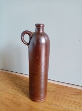 Bouteille haute avec anse en grès émaillé marron Amsterdam