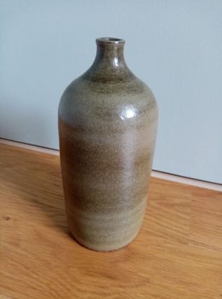 Bouteille signée en grès émaillé