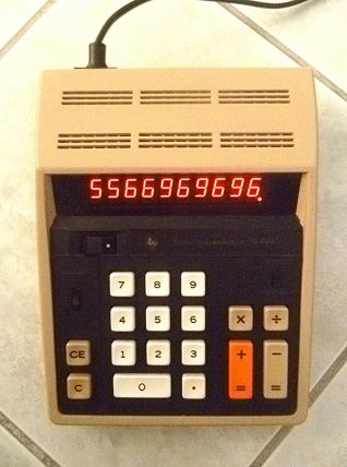 calculatrice electronique  Texas Instruments 1972