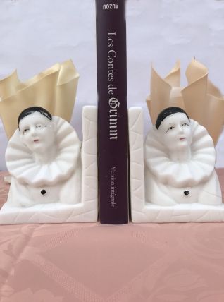 serre livre pierrot en pierre