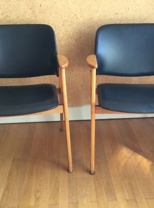 Paire de fauteuils Erik Buch