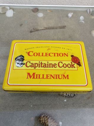 Boîte métallique publicitaire '' CAPITAINE COOK '' 