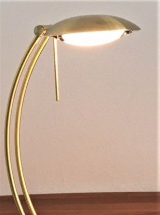 Lampe bureau  laiton doré style Bauhaus , 1970
