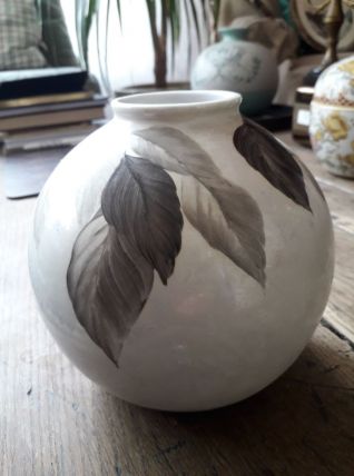 Vase vintage en céramique et décor végétal