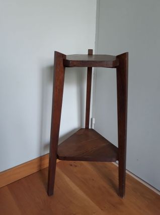 Sellette tripode porte-plantes