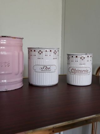  Pots à épices en métal émaillé