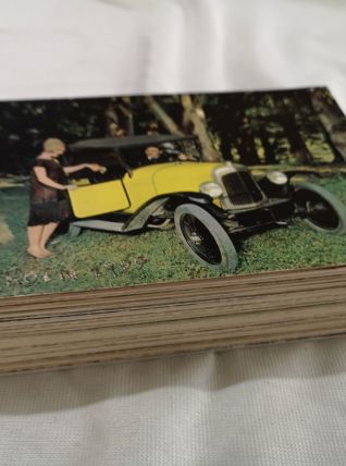 LOT de cartes postales de voitures anciennes 