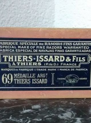 Ancienne boite en carton (Rasoirs de Thiers)