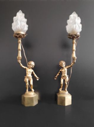 lampes angelots avec tulipes flamme